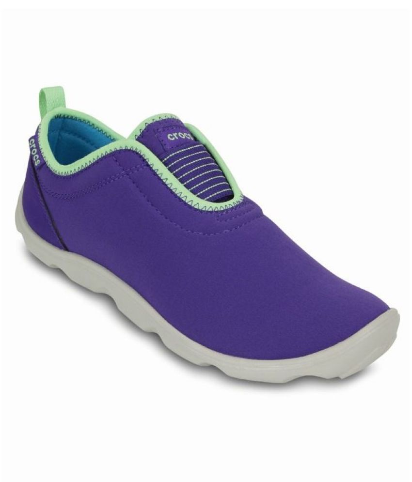  Crocs  Blue  Casual Shoes  Standard Fit Price in India Buy 