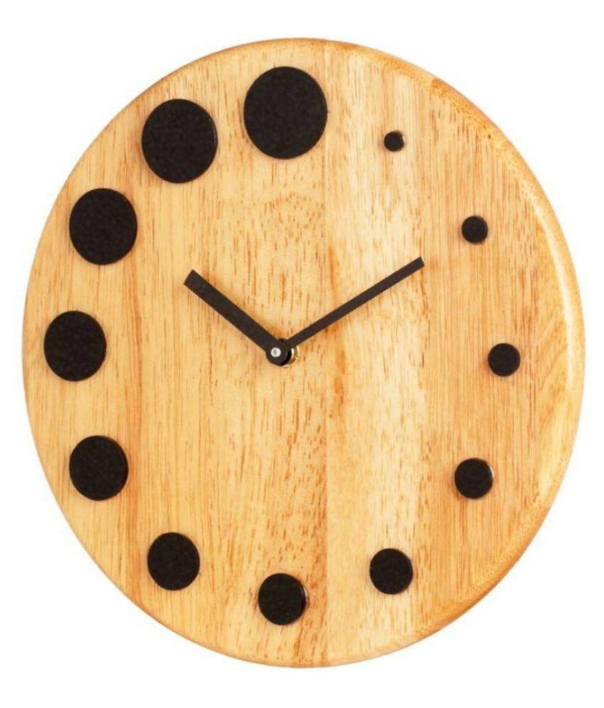 Crimson Knot Circular Analog Wall Clock ( 3 x 24 cm ): Buy Crimson Knot ...