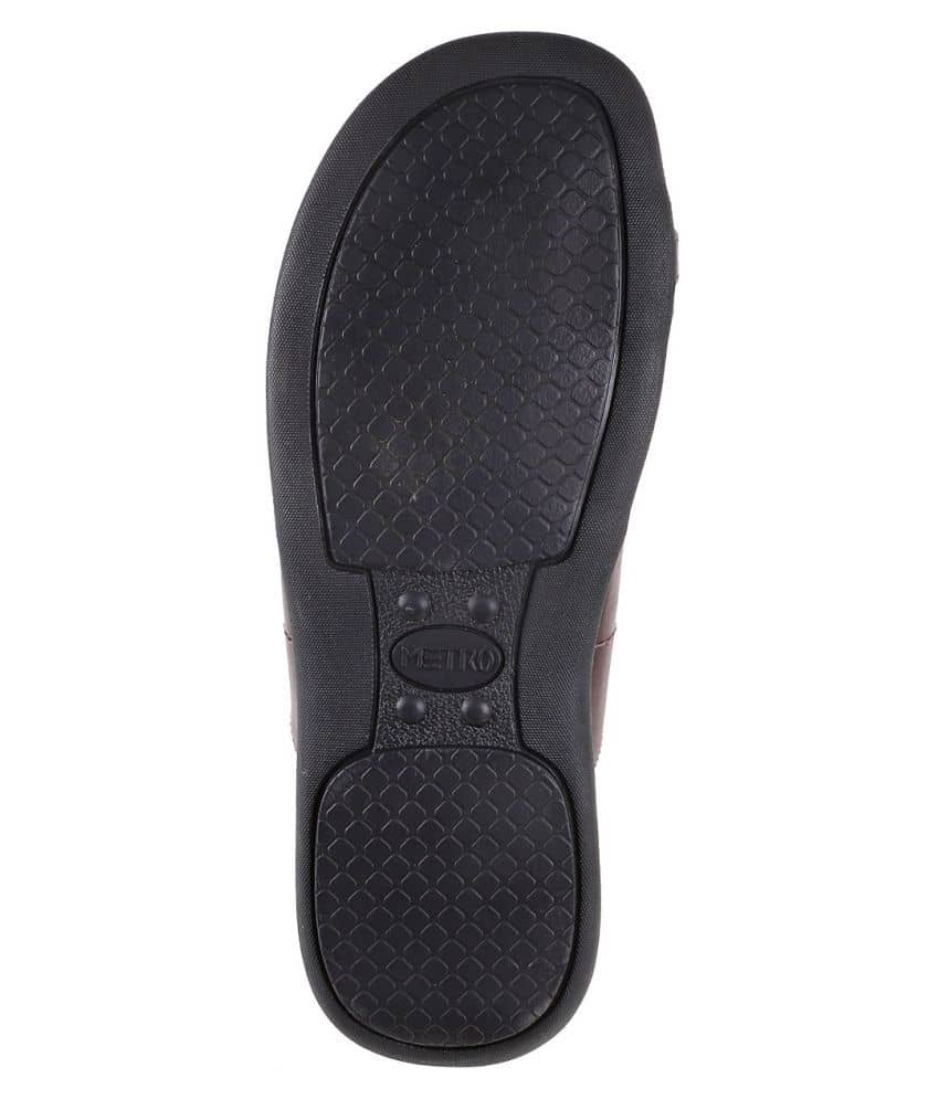 metro bathroom slippers