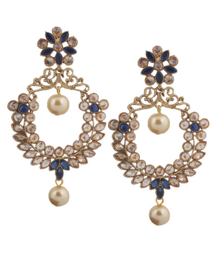     			Piah Fashion Earrings with Leafy Motif Cubic Zirconia Alloy Dangle Earring