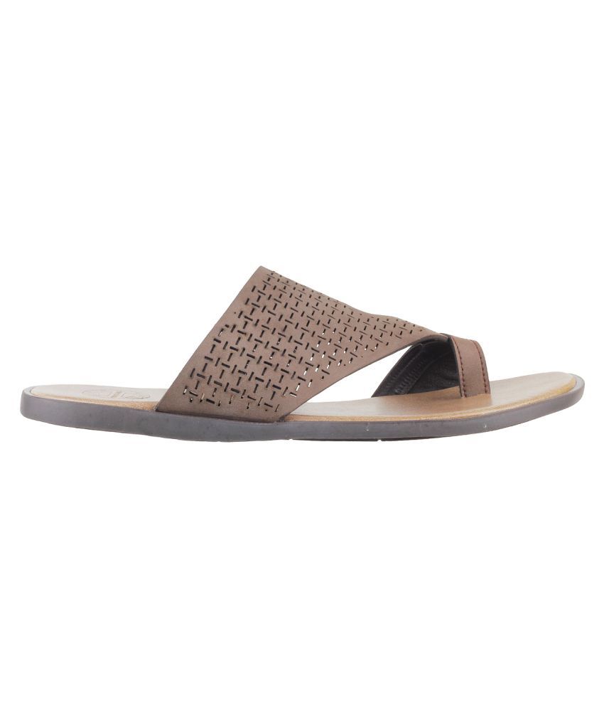 Mochi BROWN Daily Slippers Price in India- Buy Mochi BROWN Daily Slippers Online at Snapdeal