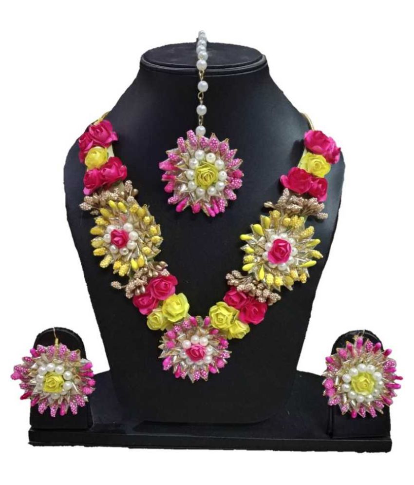 LAMANSH Flower Jewellery Set For Haldi,Mehendi Artificial Floral