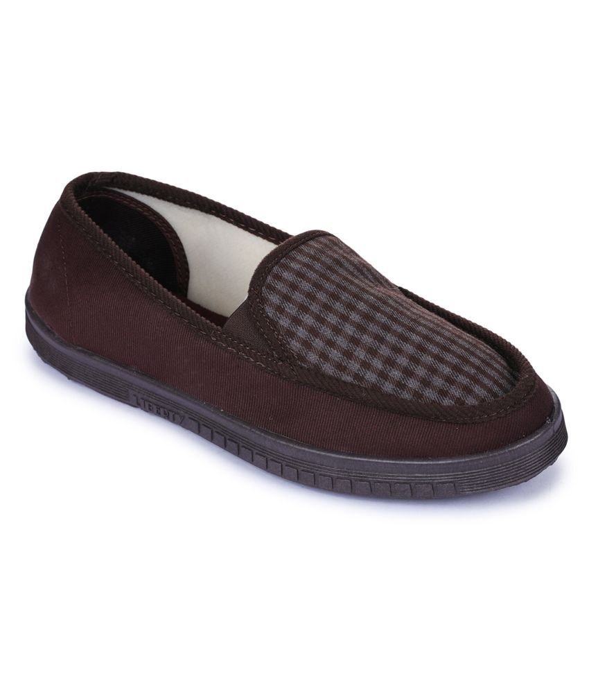     			Liberty Outdoor Brown Casual Shoes