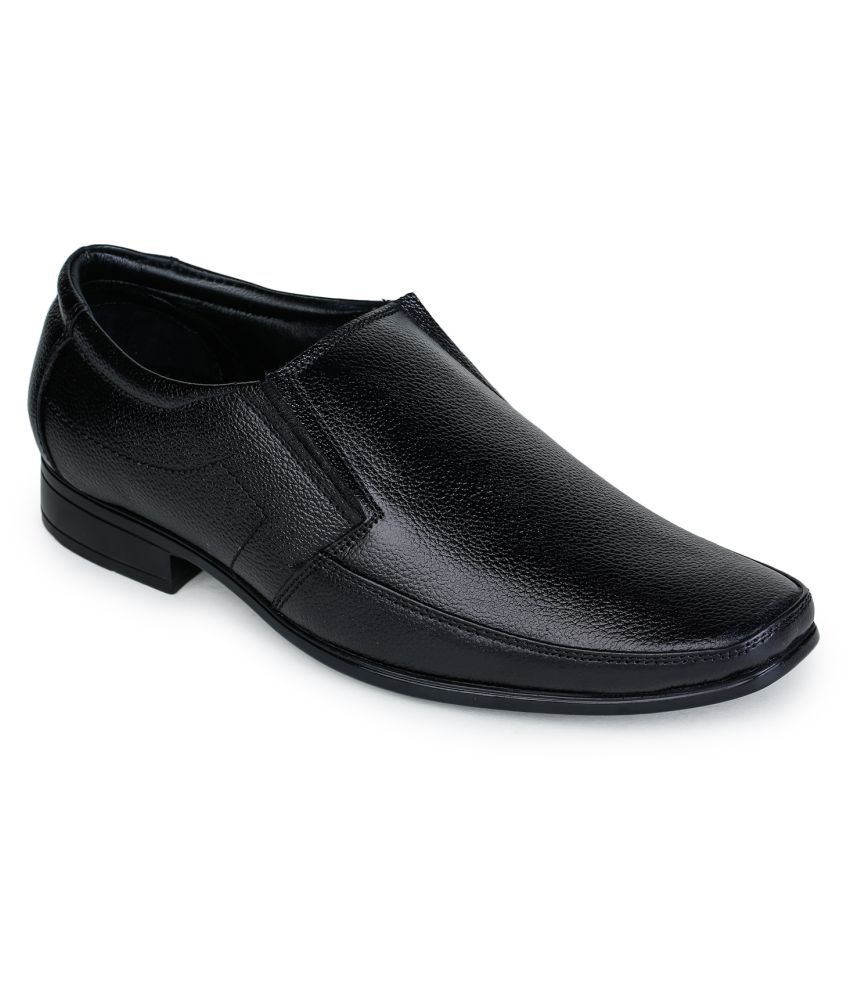     			Liberty - Black Men's Slip On Formal Shoes