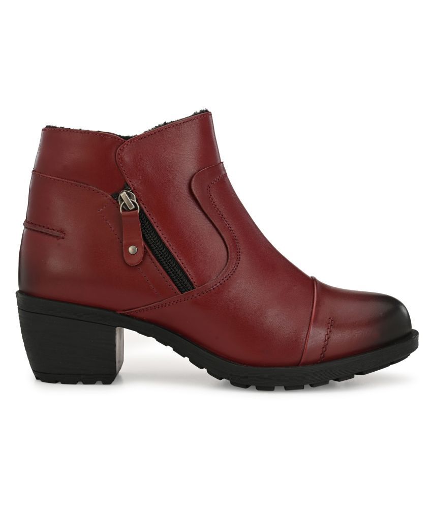 maroon booties women