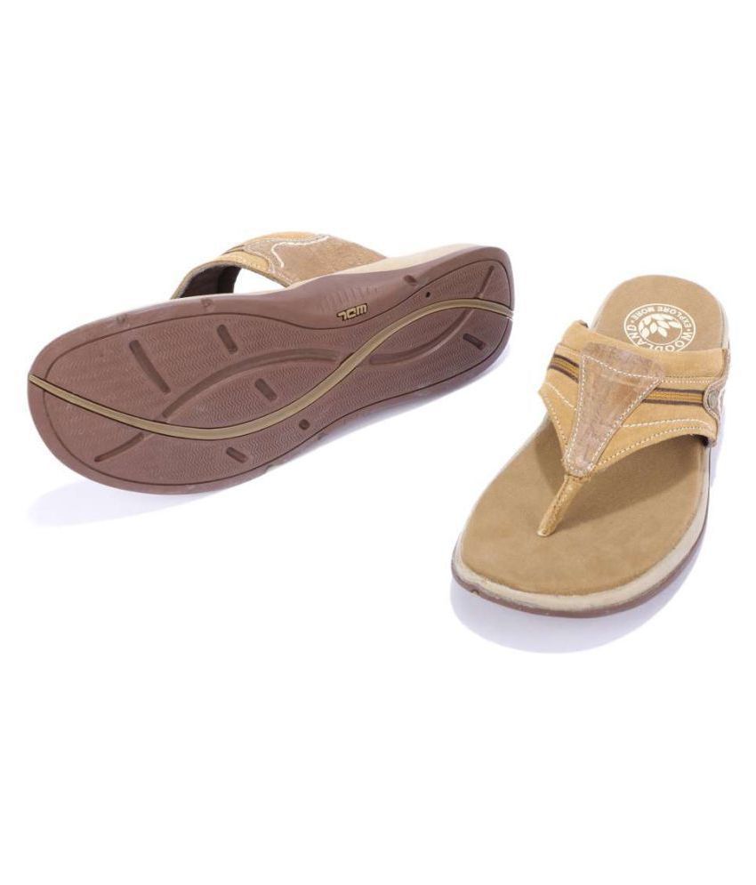 Woodland Camel Leather Slippers Price in India- Buy Woodland Camel ...