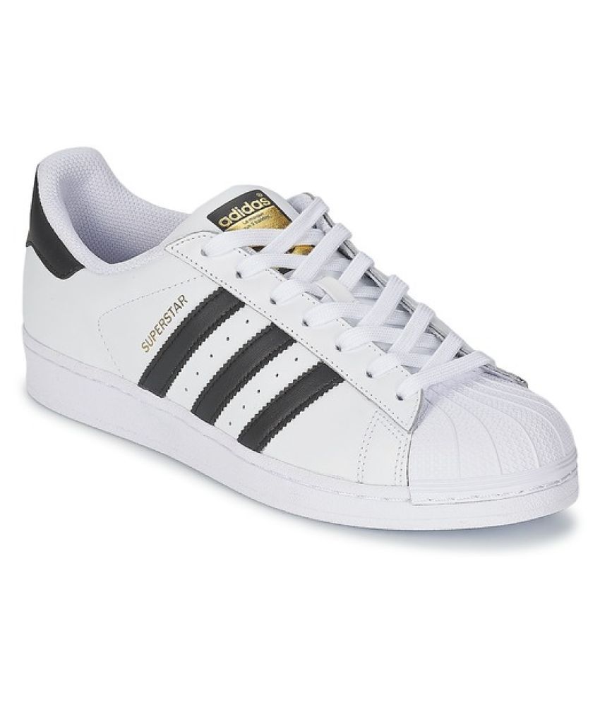 superstar running white