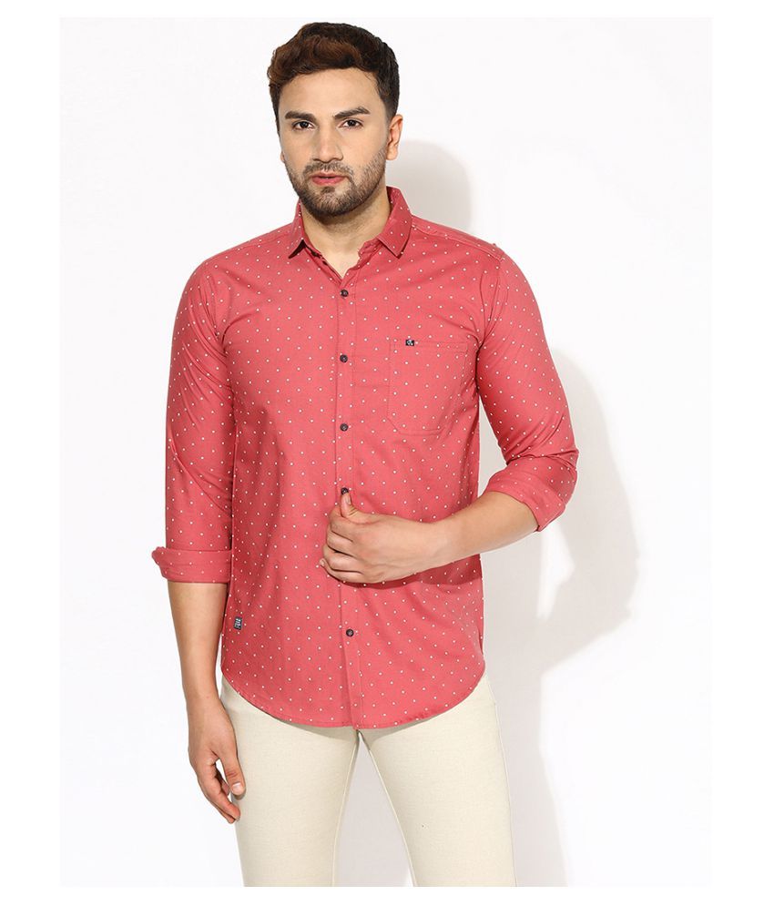 men peach shirt