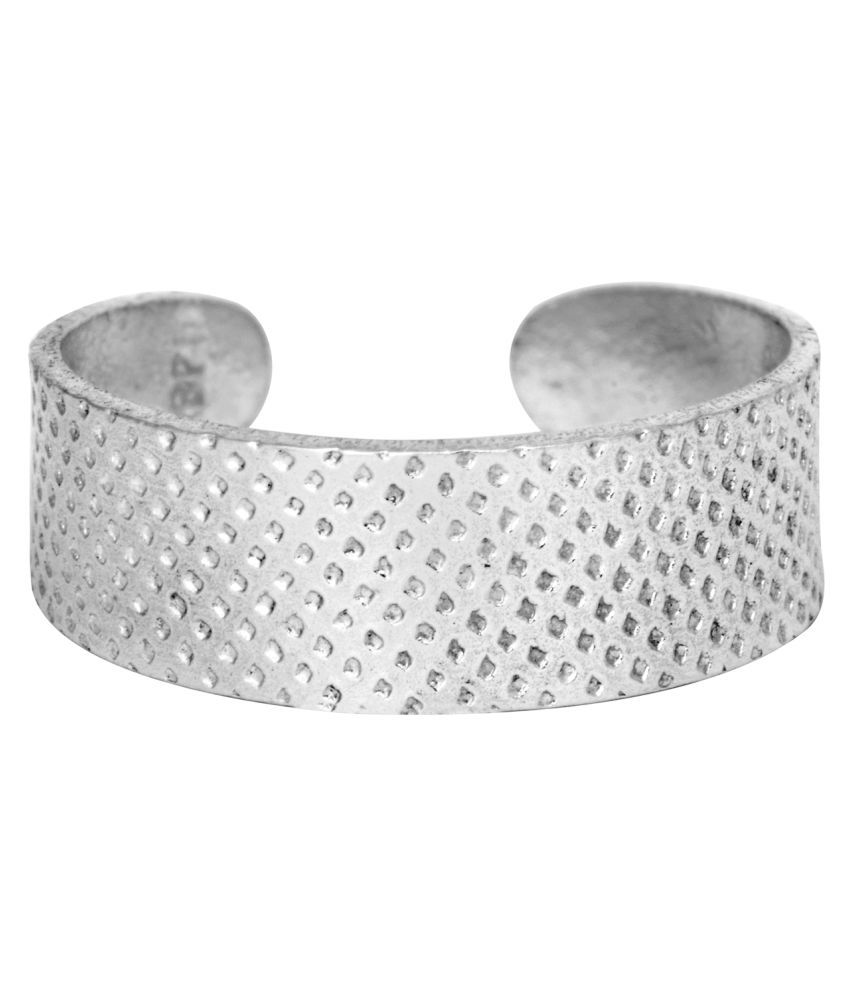 Classy Engraved Silver Toe RingTRRD004 Buy Classy Engraved Silver Toe