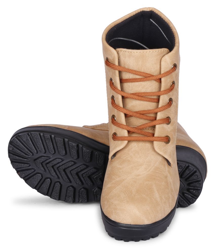 commander chunky sole boots