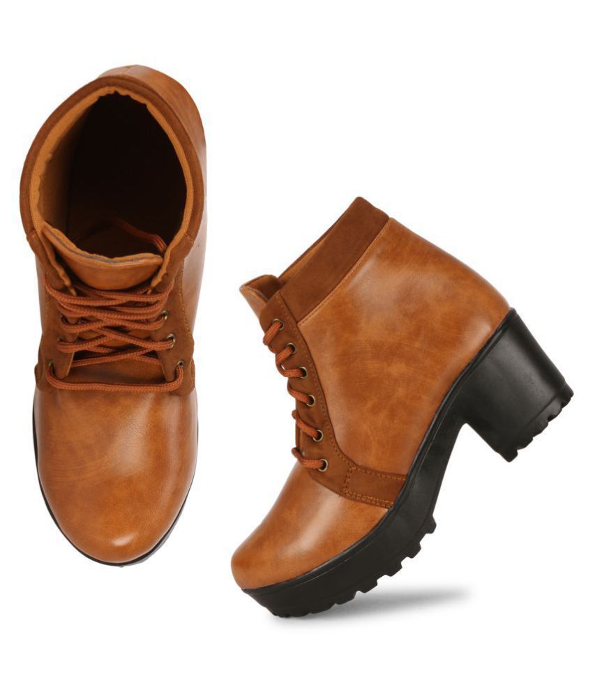 tan chukka shoes
