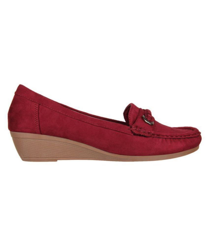 flat maroon shoes