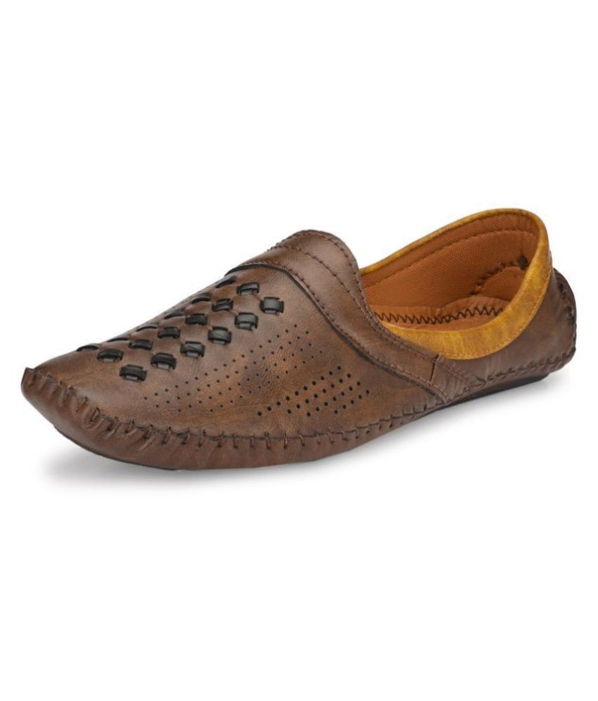 walk style shoes