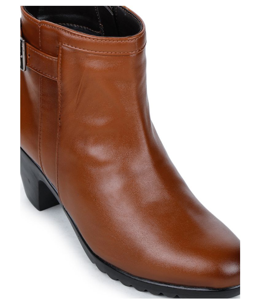 bruno manetti ankle boots