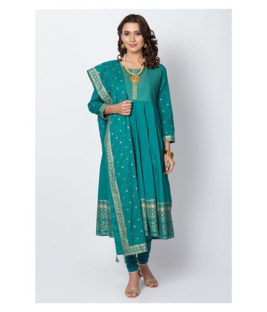 kurti with churidar