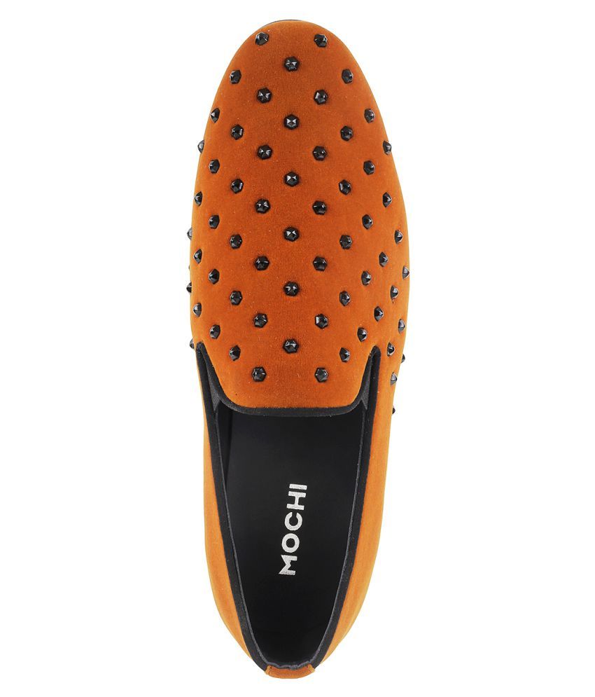 price of mochi shoes