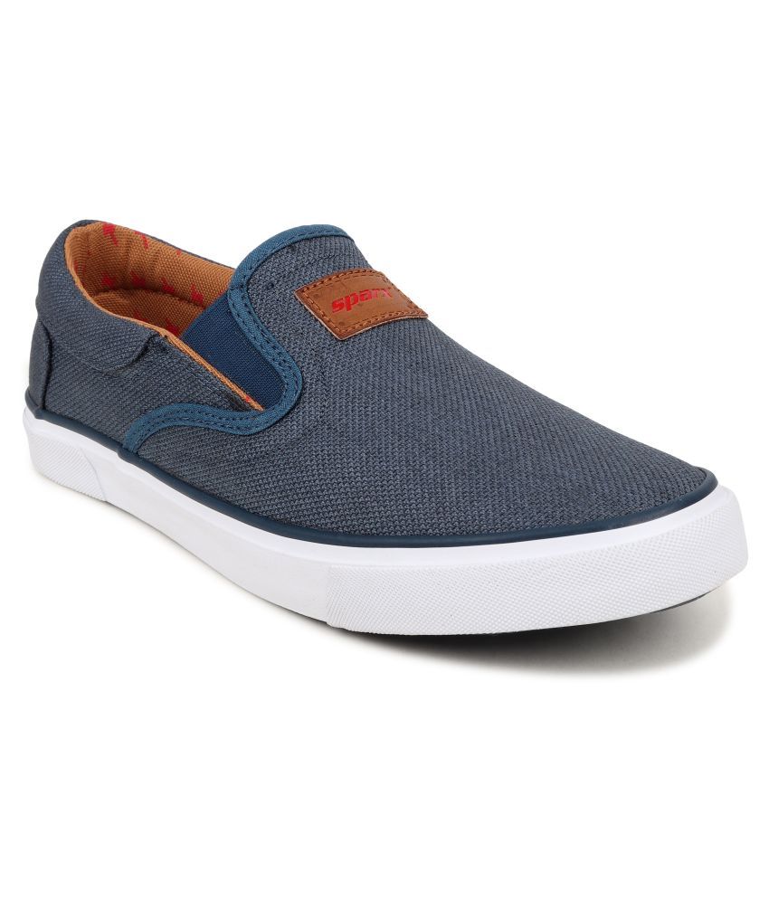 sparx jeans shoes price