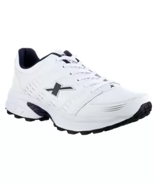 white shoes sparx