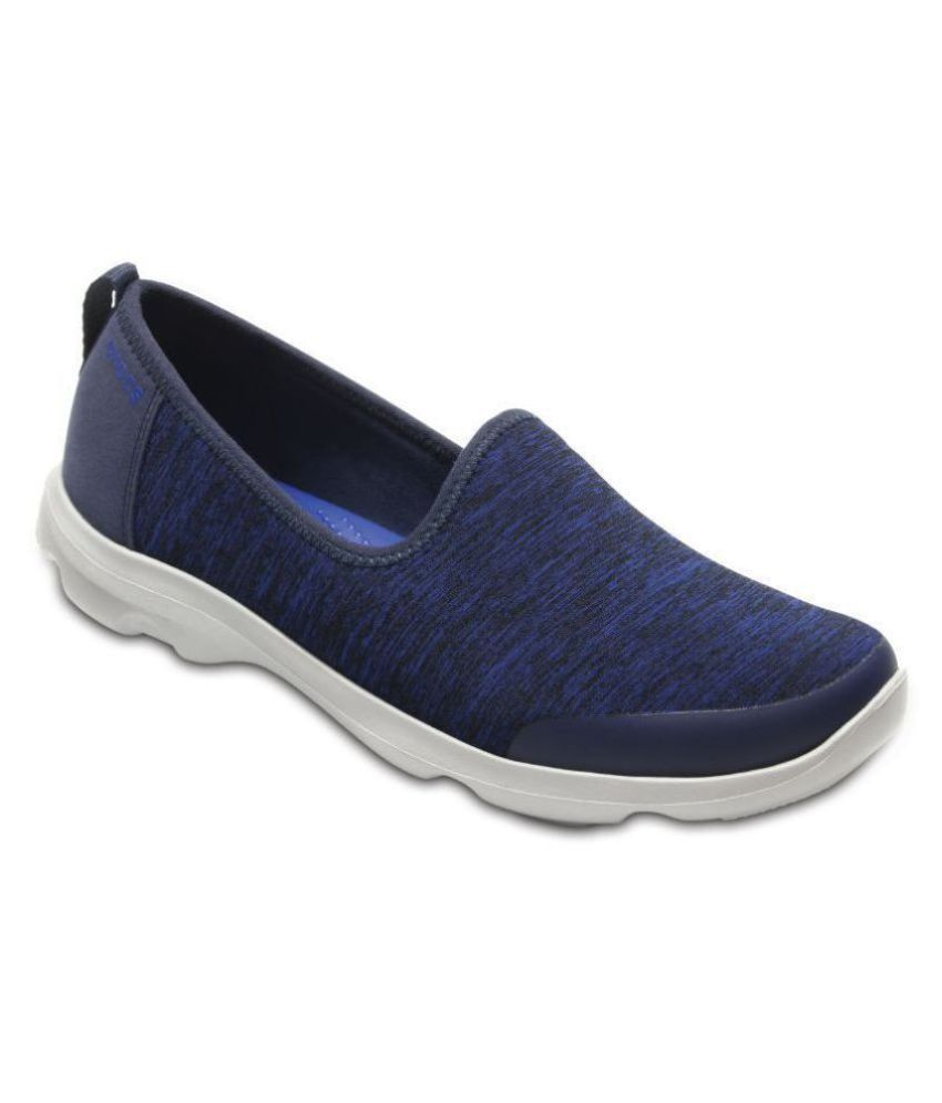 Crocs Blue Casual Shoes Price in India- Buy Crocs Blue Casual Shoes ...