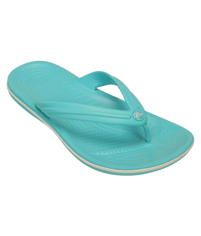 turquoise crocs size 6