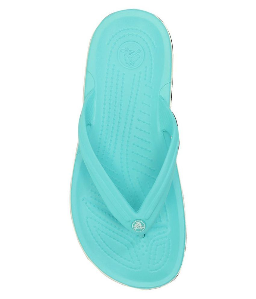dark turquoise crocs