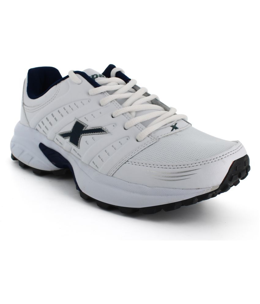 sparx shoes price white