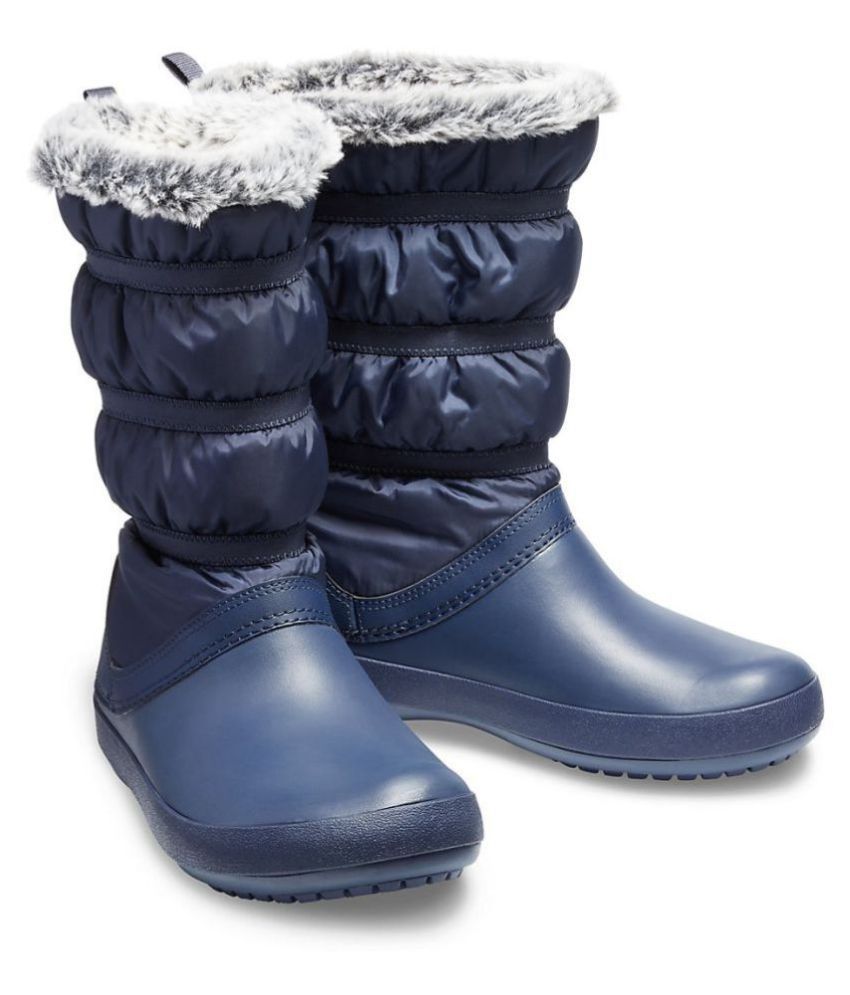 navy crocs with fur