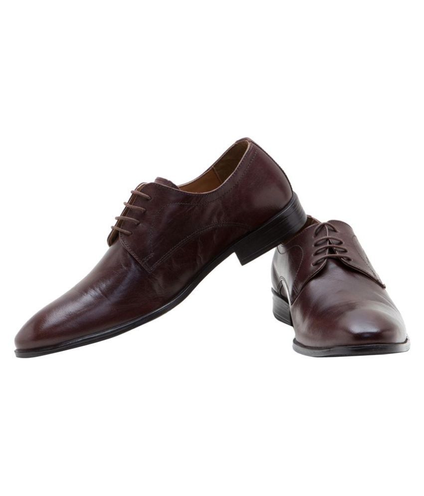 buy red tape formal shoes