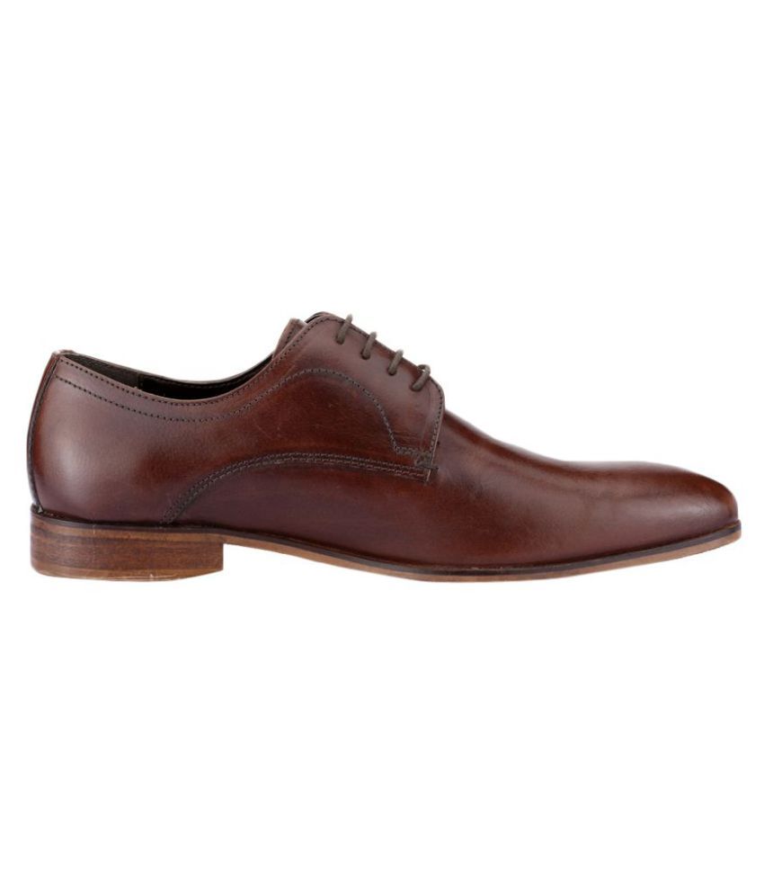 Red Tape Office Genuine Leather Brown 