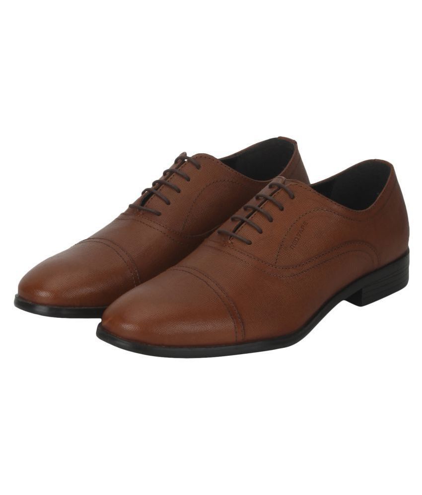 red tape oxford shoes in patent leather