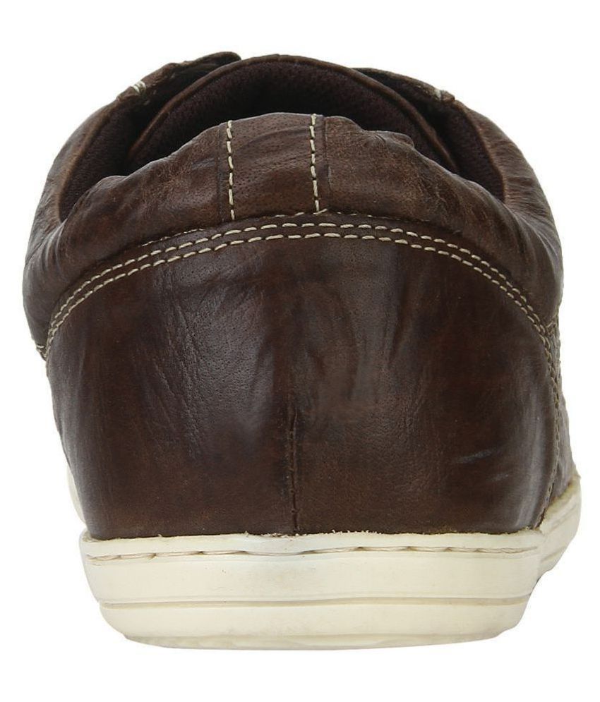 red tape brown leather sneakers