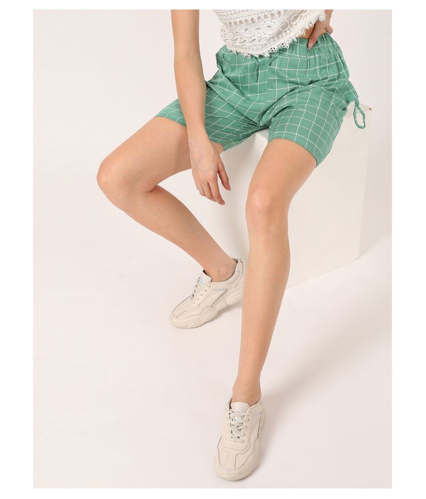 green hot pants