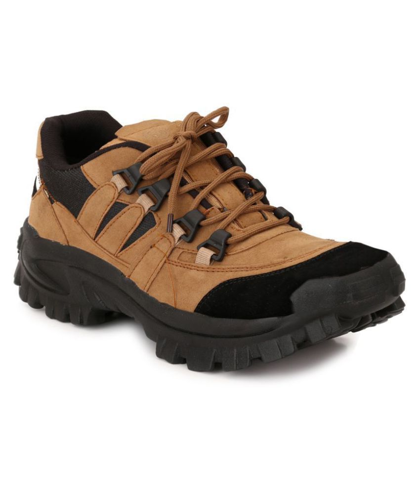 hiking boots tan