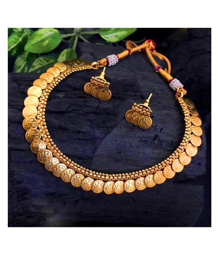     			gilher - Gold Alloy Necklace ( Pack of 1 )