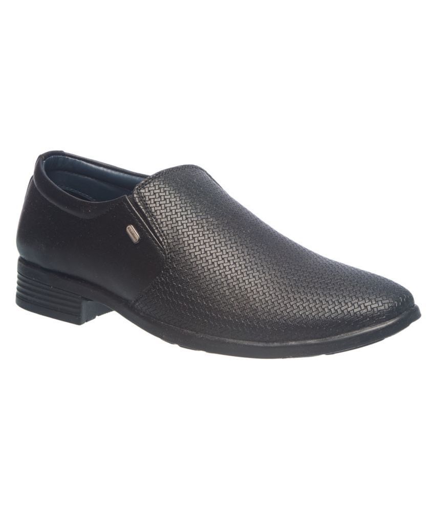 khadims formal black shoes