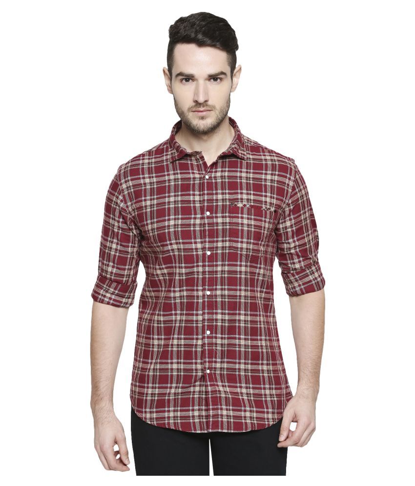 maroon shirt mens