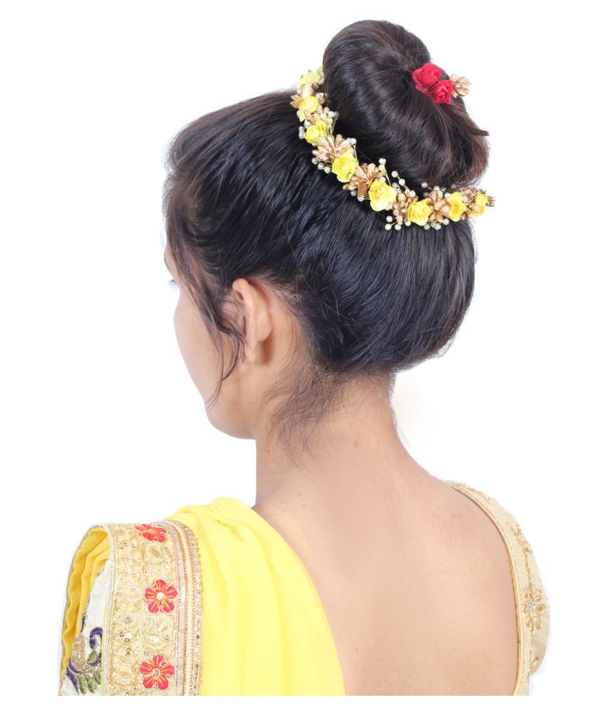 Ritzkart Flower Hair Bun Accessories Beautiful yellow & golden Feel real flower  bun Accessories For Women, Artificial gajra Hair Bun accessories for  Occasion/Festival, White peal flower, (Pack of 1) Bun (Yellow, Gold):