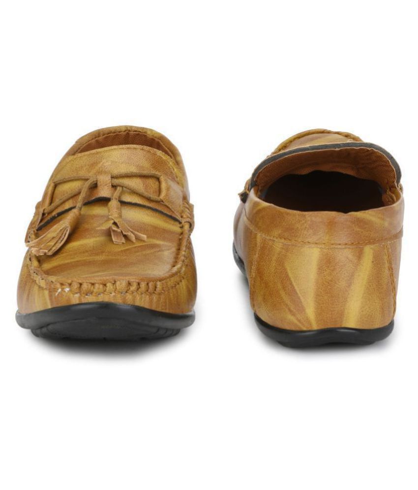 bucik beige loafers
