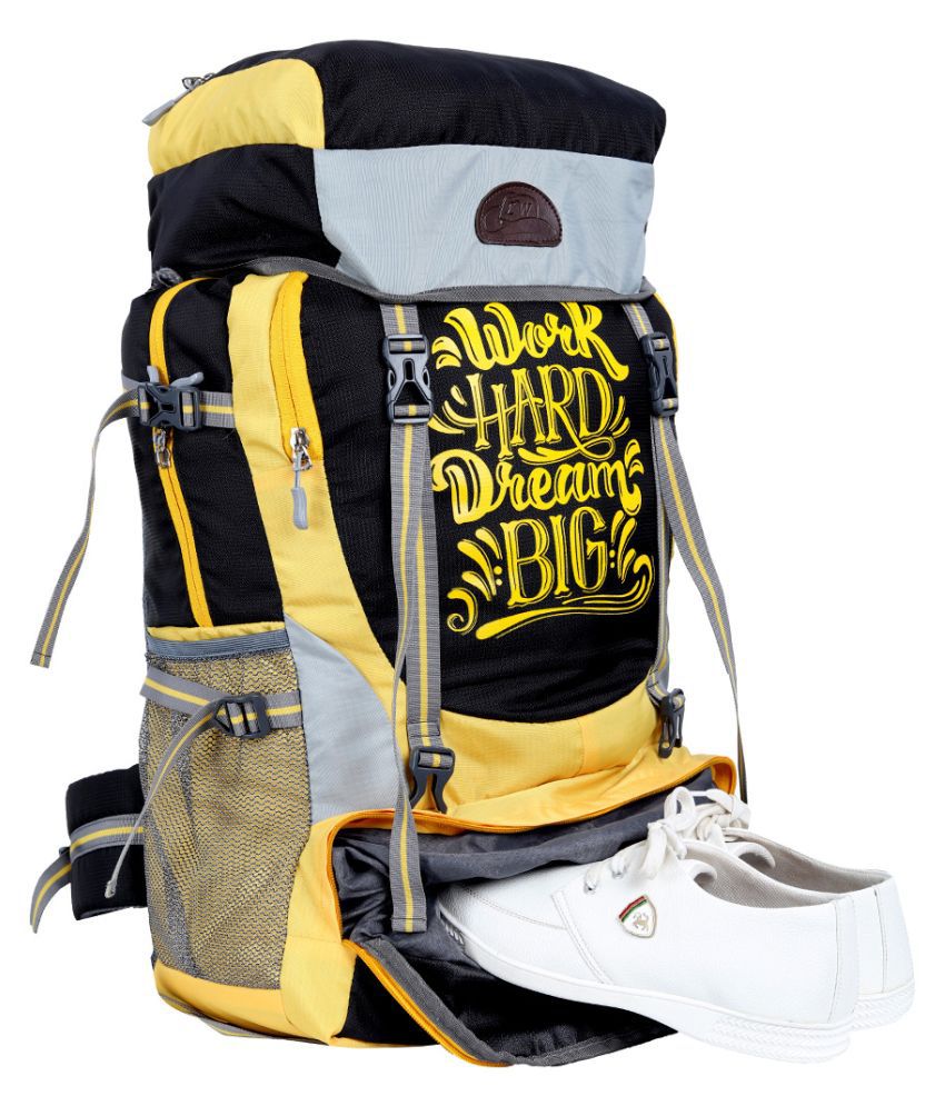     			Leather World Casual Unisex Adventurous Trekking Rucksack Travel Bag