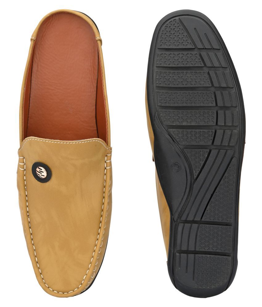 bucik beige loafers