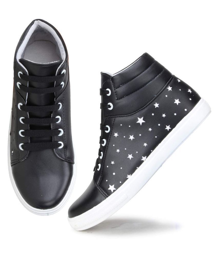     			Commander Shoes - Black  Women's Sneakers