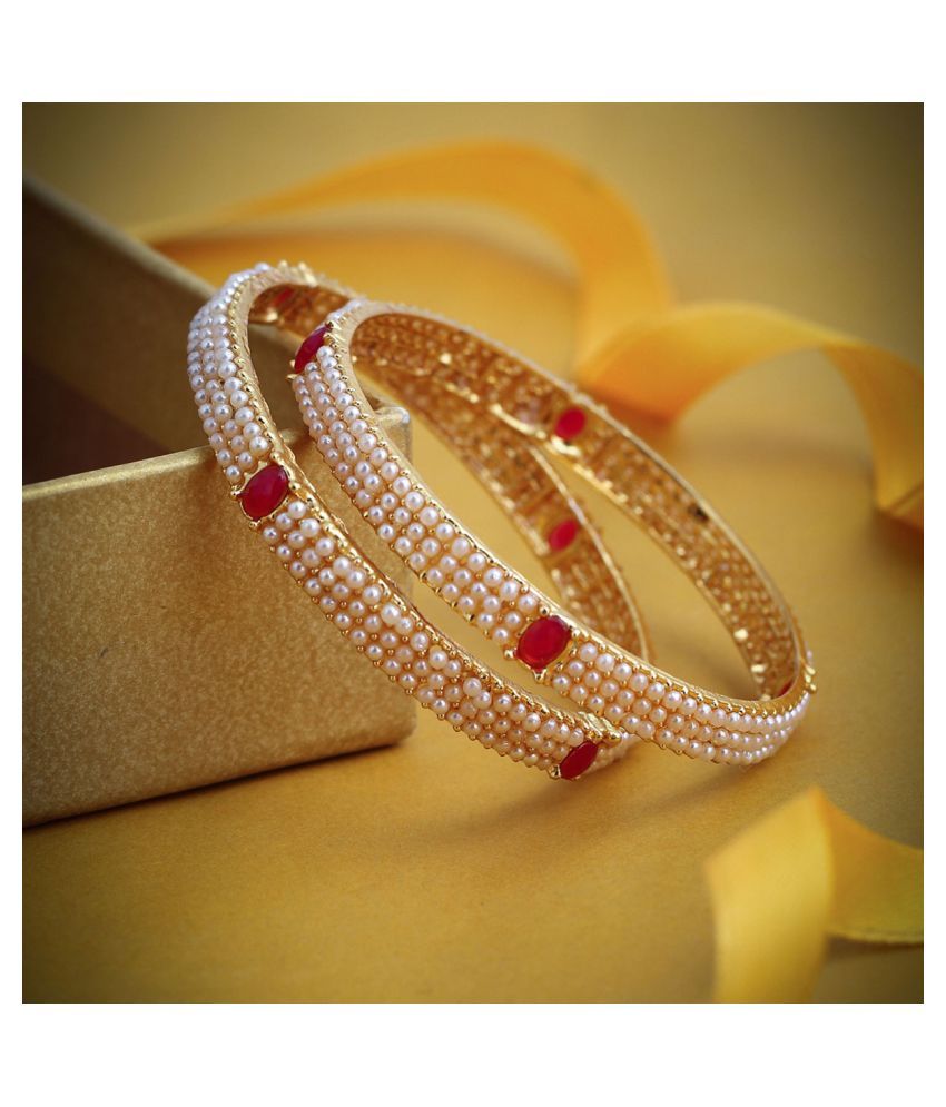     			Sukkhi- Gold Bangle Set (Pack of 1)