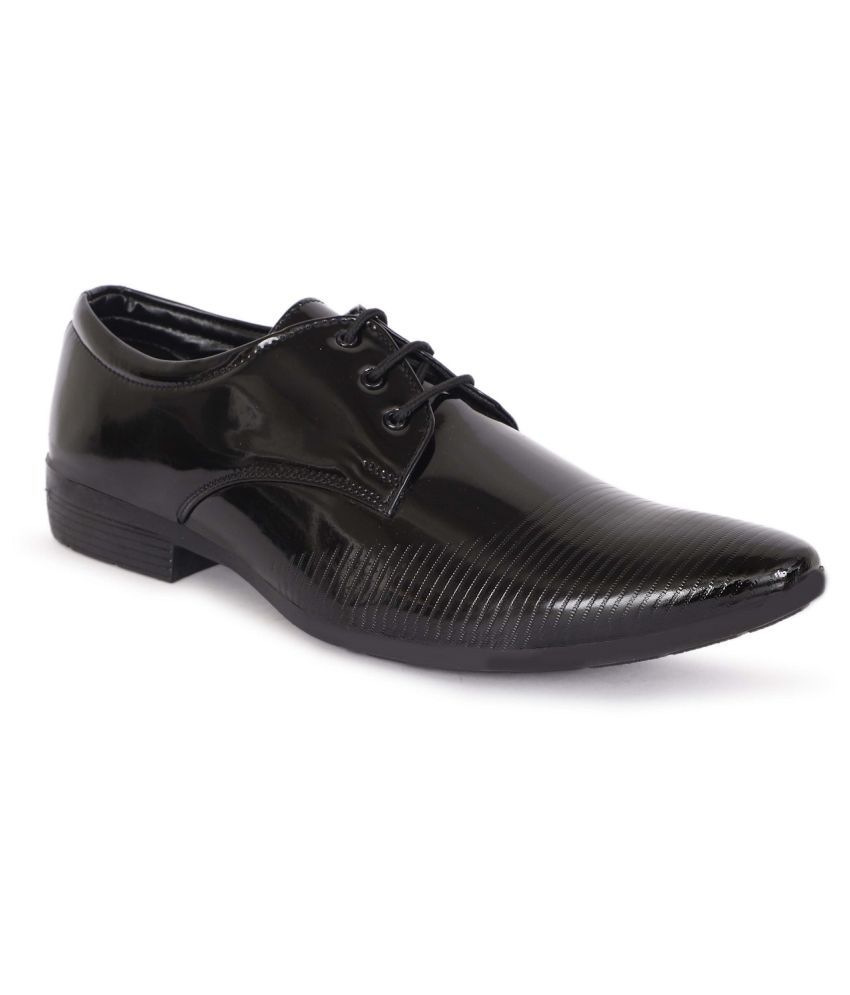     			1AAROW - Black Men's Derby Formal Shoes