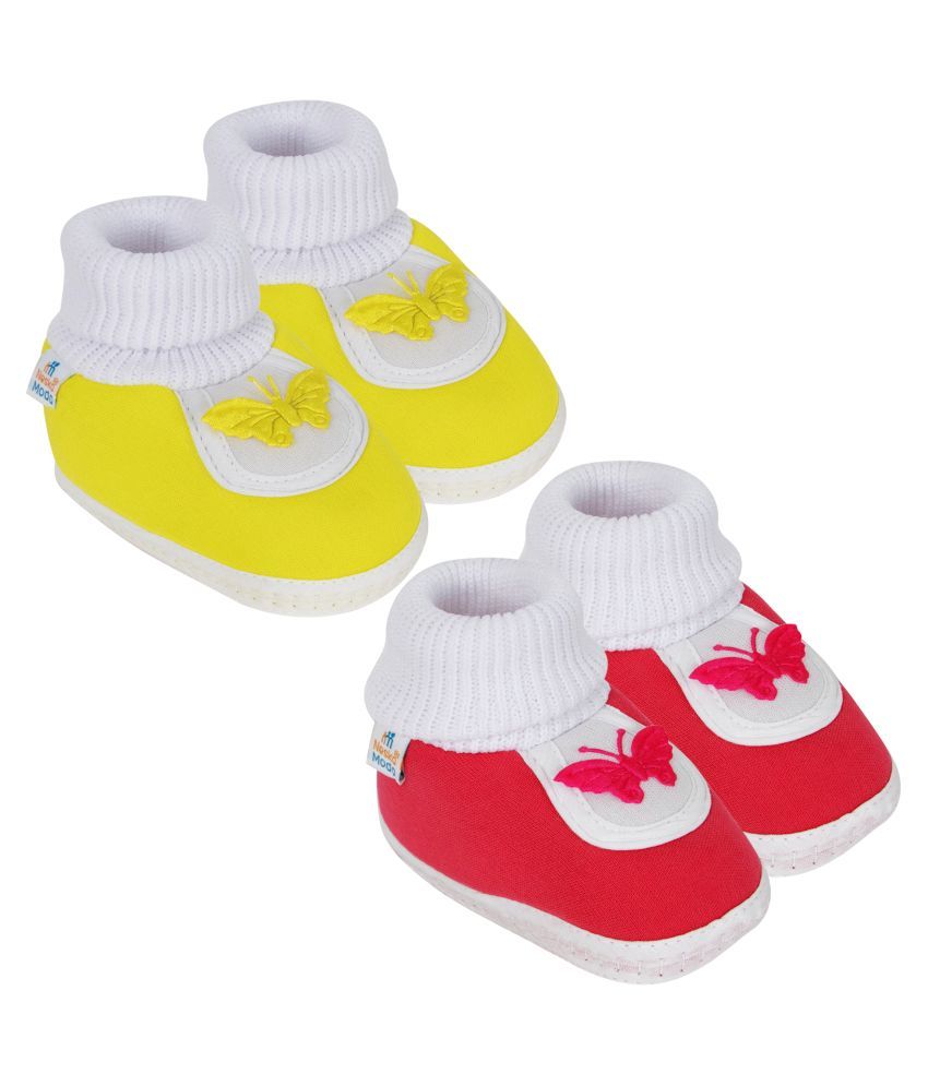     			Neska Moda Unisex Set Of 2 Pair Booties for 6 to 9 Months (Yellow,Red) -SK127andSK128