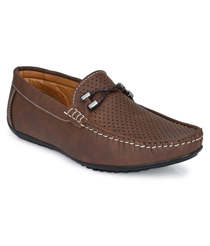     			Leeport - Brown Men's Slip on loafers