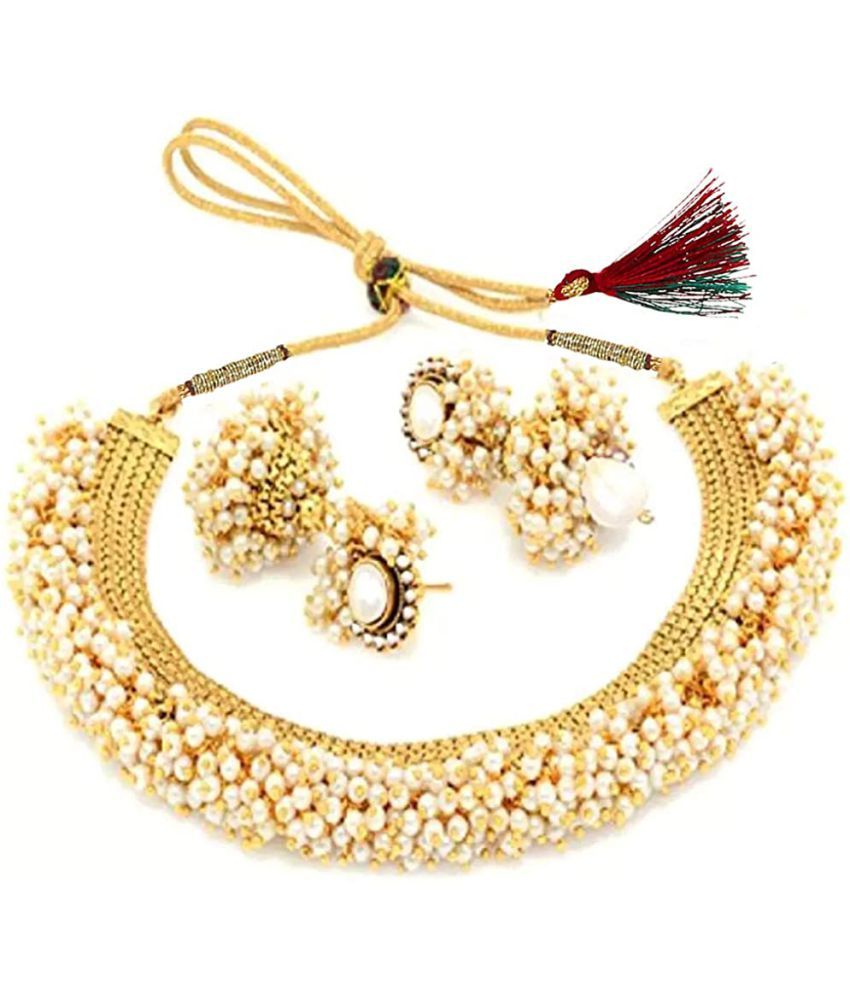     			YouBella Jewellery Exclusive Gold Plated Pearl Studded Traditional Temple Necklace Set for Women/Jewellery Set with Earrings for Girls and Women