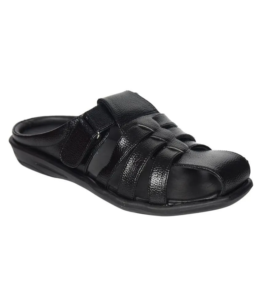 UrbanMark Men Comfortable Light Weight Check Chips Vamp Slidder Slippers-Black  - Buy UrbanMark Men Comfortable Light Weight Check Chips Vamp Slidder  Slippers-Black Online at Best Prices in India on Snapdeal