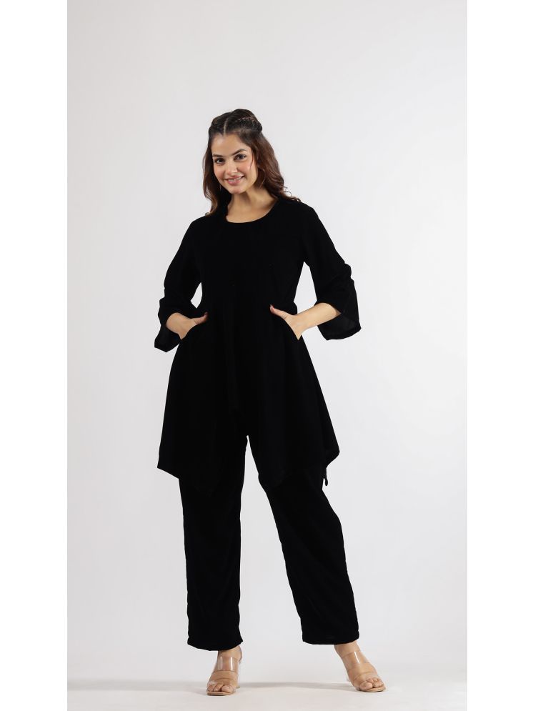     			Label Flavia Black Solid Pant Top Set