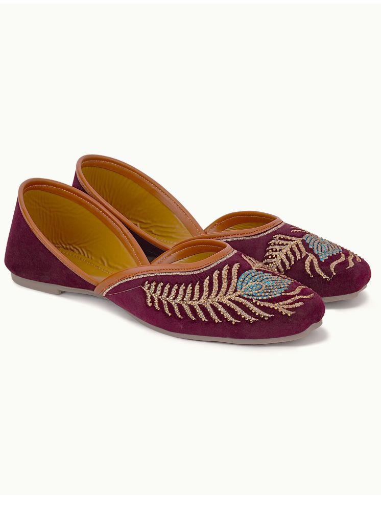     			Picktoes Maroon Women's Flats