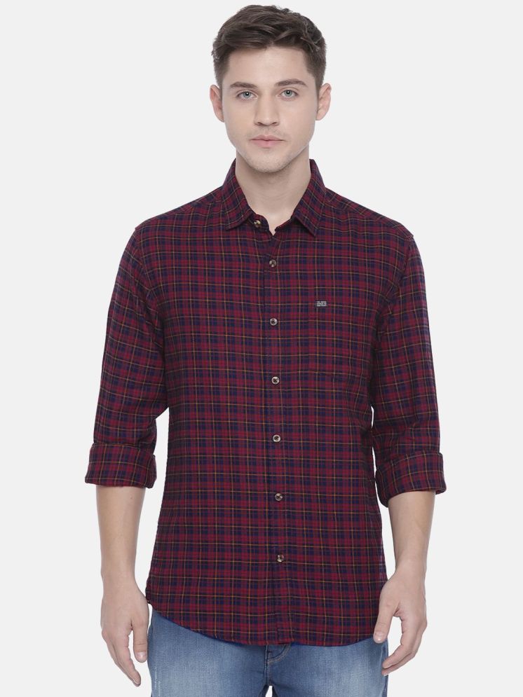     			The Indian Garage Co Men Maroon & Navy Blue Regular Fit Checked Casual Shirt